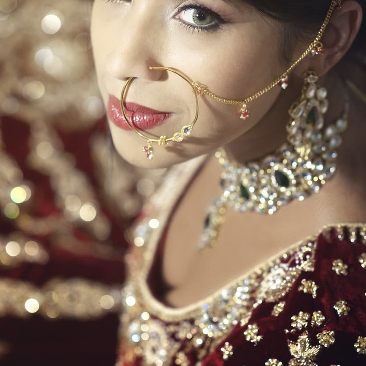 Lakshmi Gold & Diamonds
