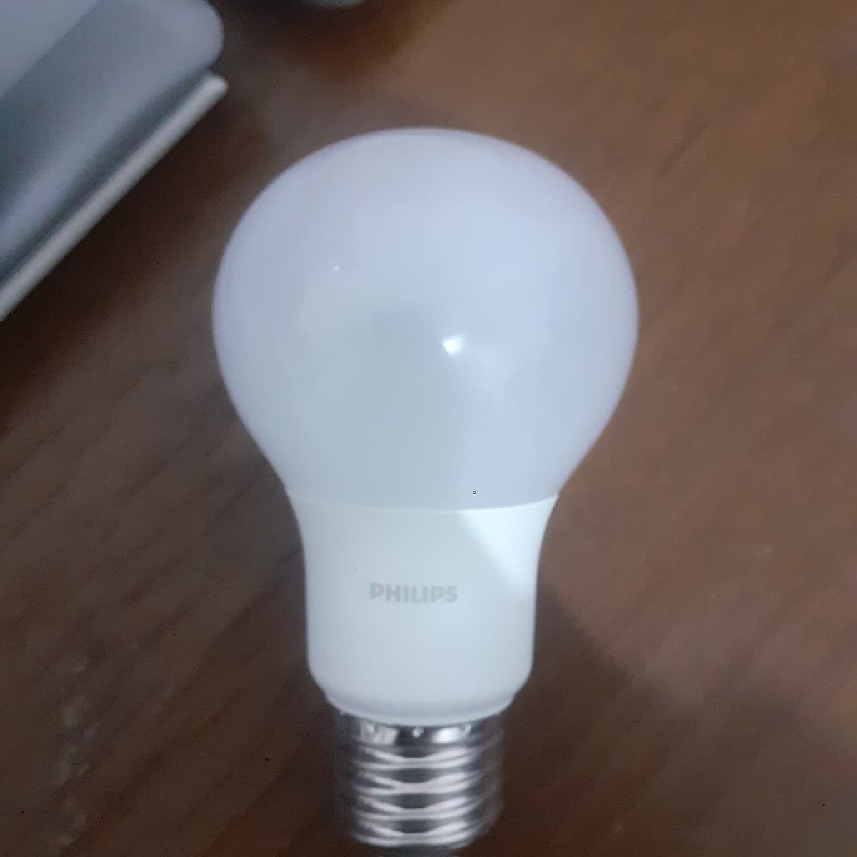 LED Bulb 9W